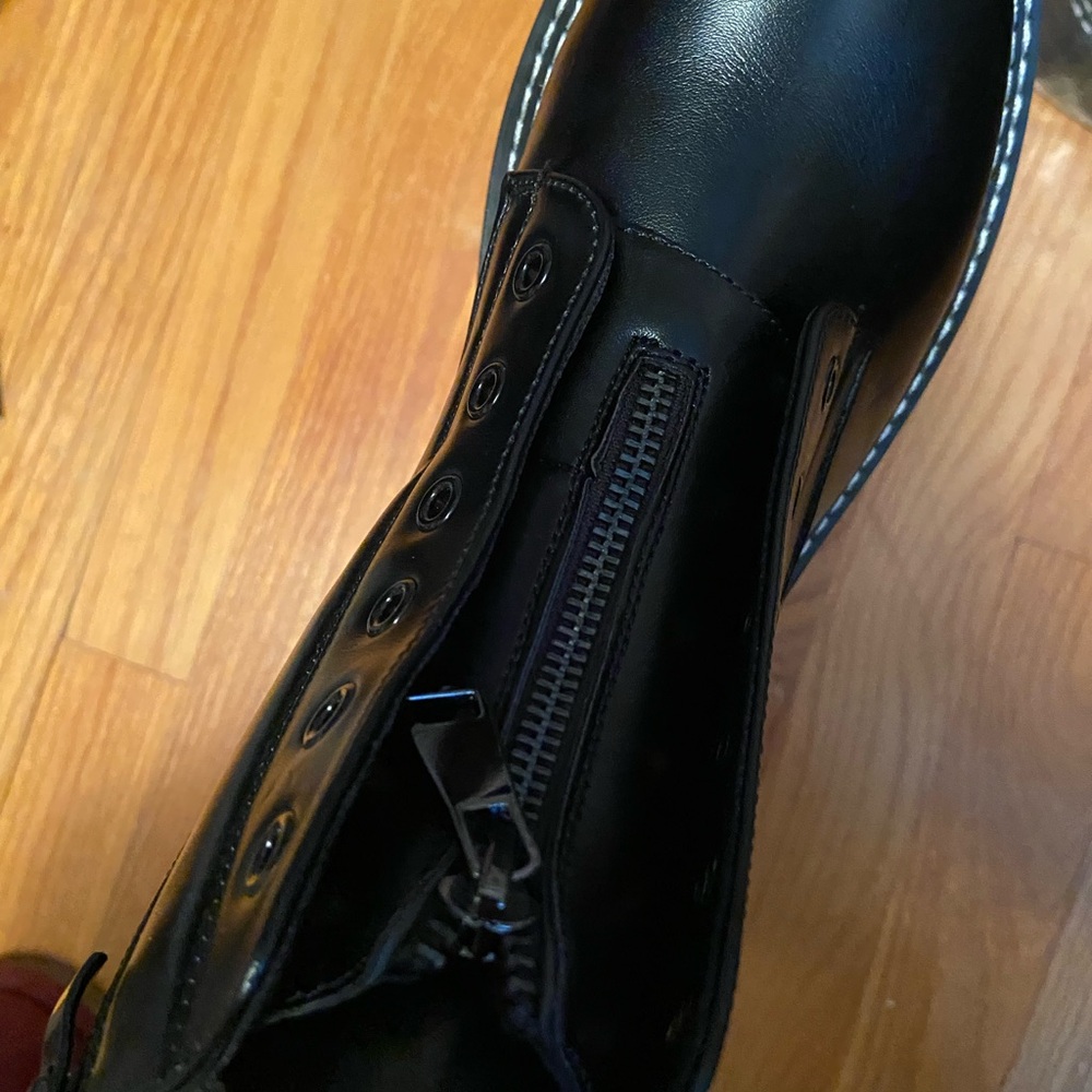 Boots - Picture 2 of 4